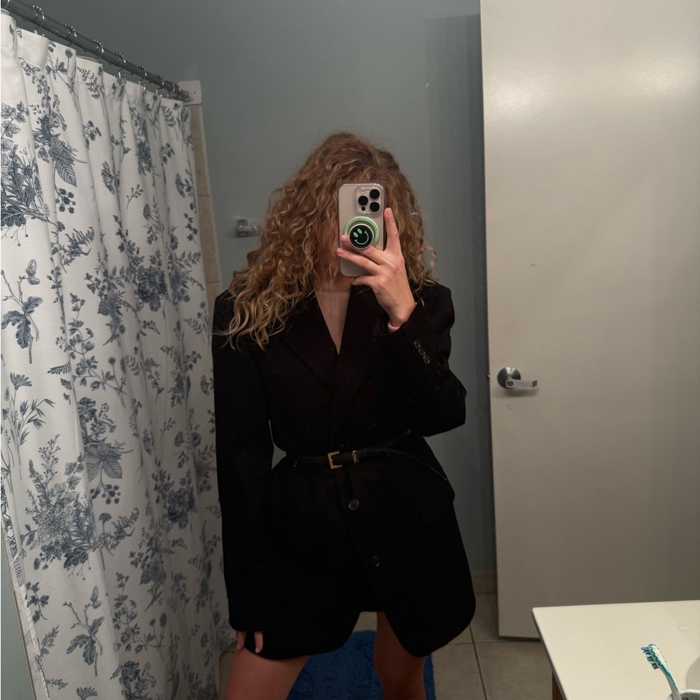 Elegant Black Women's Blazer